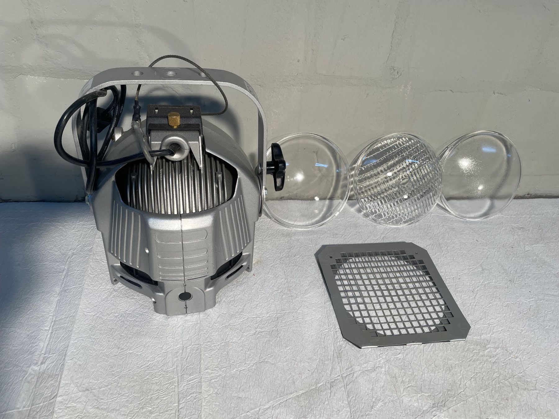 Lampade: Varytech Multi Par 575W 230v HPL, NEUE – Usato da Langendorf venduto da zloker 3