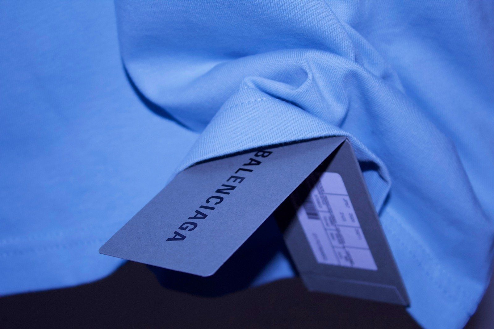 Balenciaga T-Shirts: Balenciaga T-Shirt – Neu und originalverpackt aus Oftringen von jaskogmbh 4