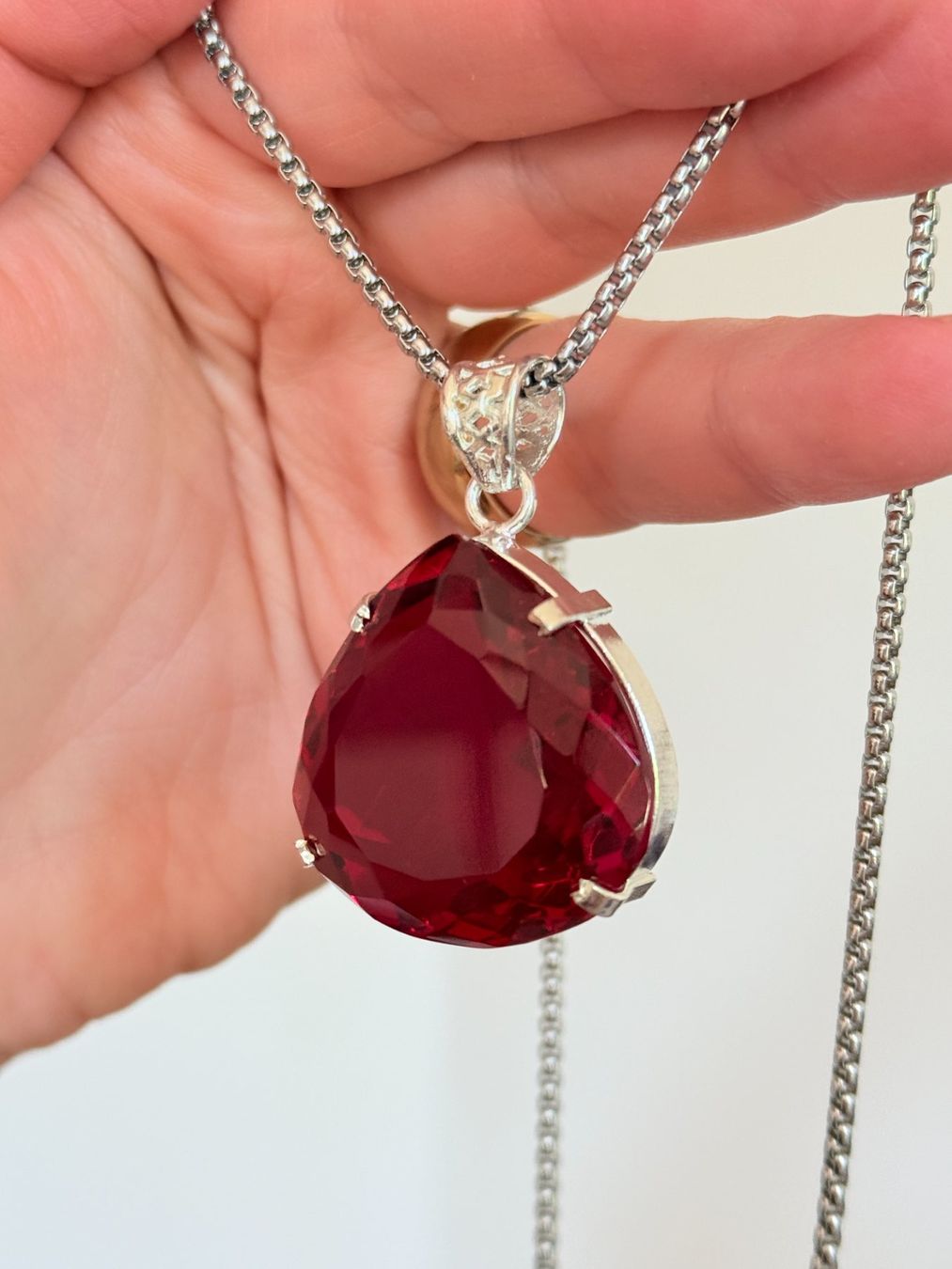 Catenine: Certificat Collier pendentif 99.05 Ct – Nuovo e nell'imballaggio originale da Genève venduto da AWWA 1