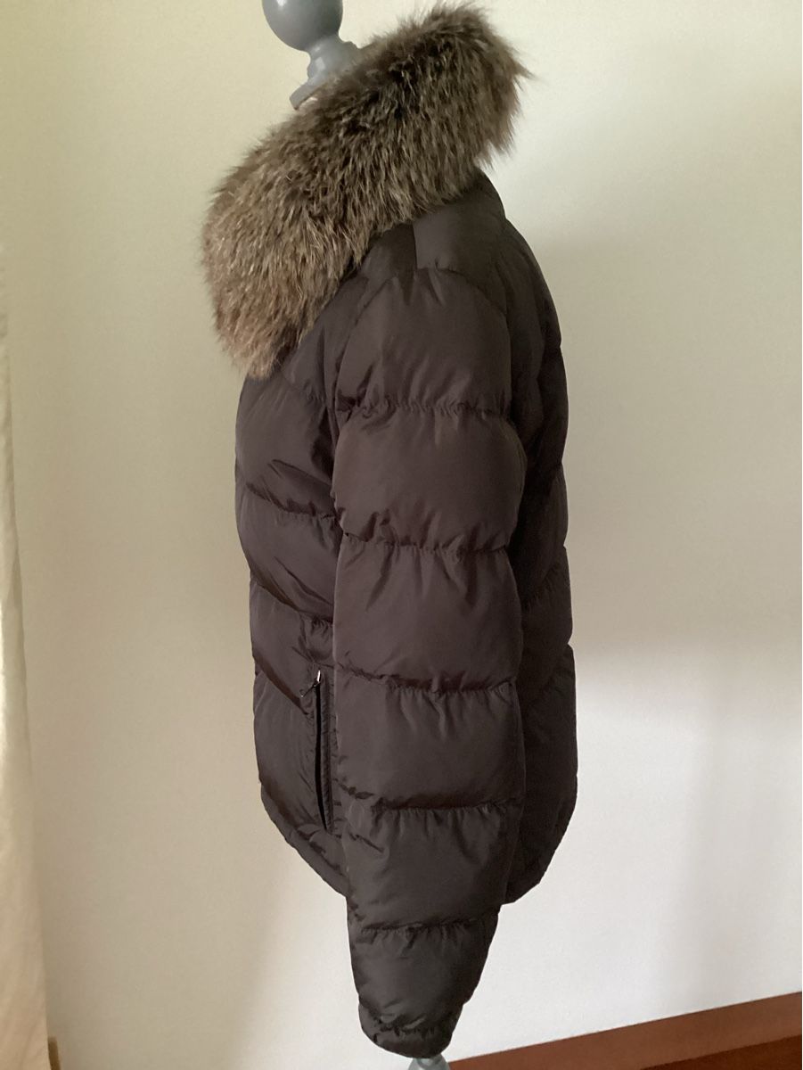 Prada Jacken: Prada, Damendaunenjacke, Gr. 46 it. – Neu (gemäss Beschreibung) aus Salenstein von Esprit57 2