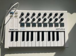 Arturia MiniLab Keyboard Universal Midi Controller