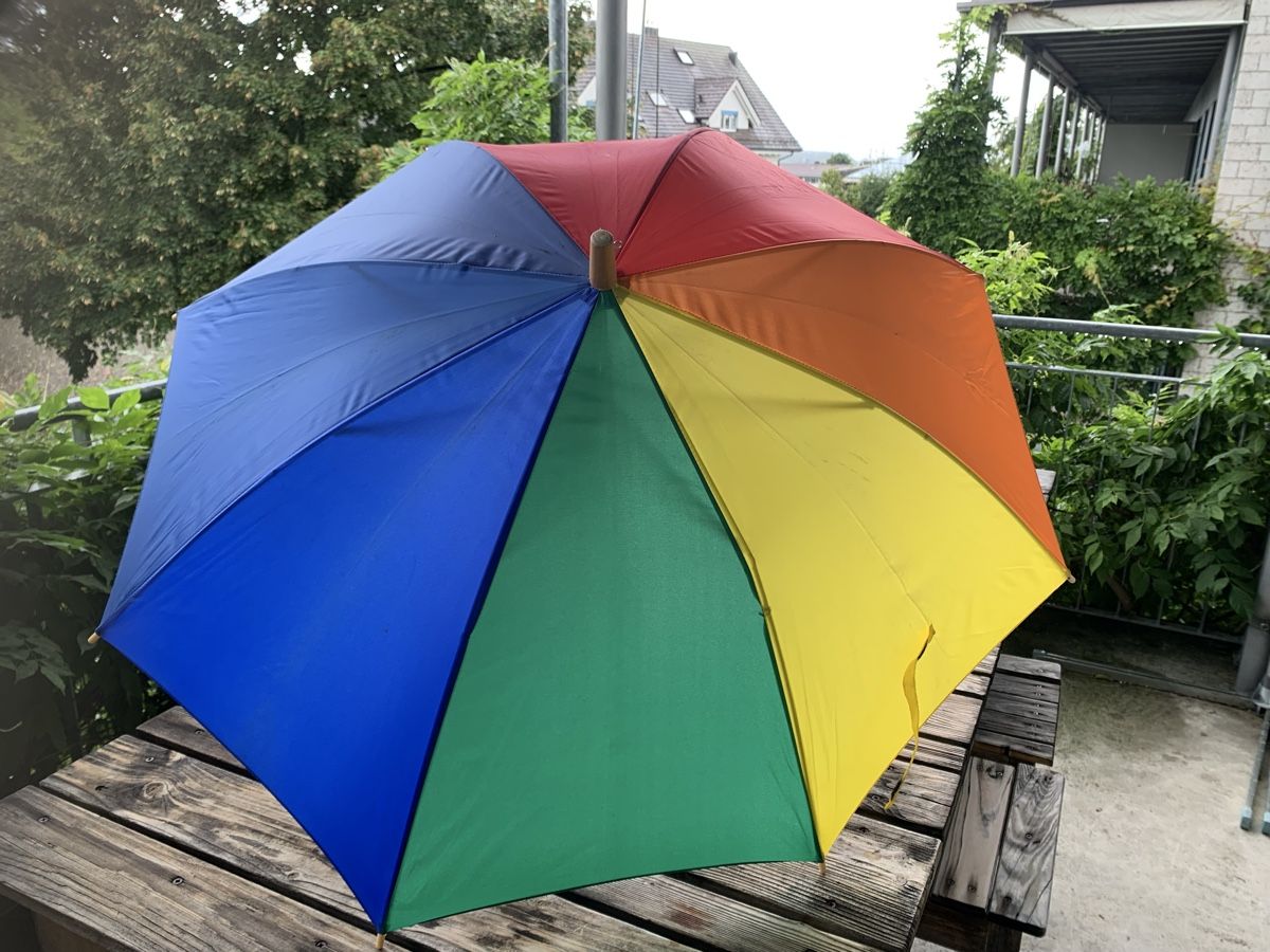 Ombrelli: Regenschirm-Regenbogen – Usato da Egg b. Zürich venduto da Flummi 3