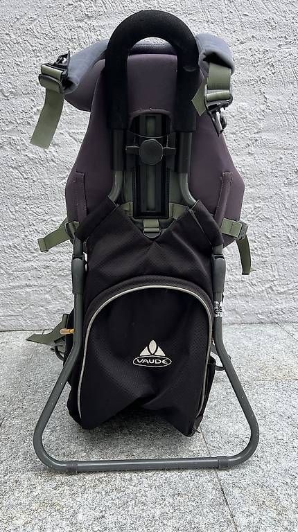 Marsupi portabebè: Wanderrucksack / Tragerucksack / Babytrage – Usato da Mosnang venduto da Com89 3