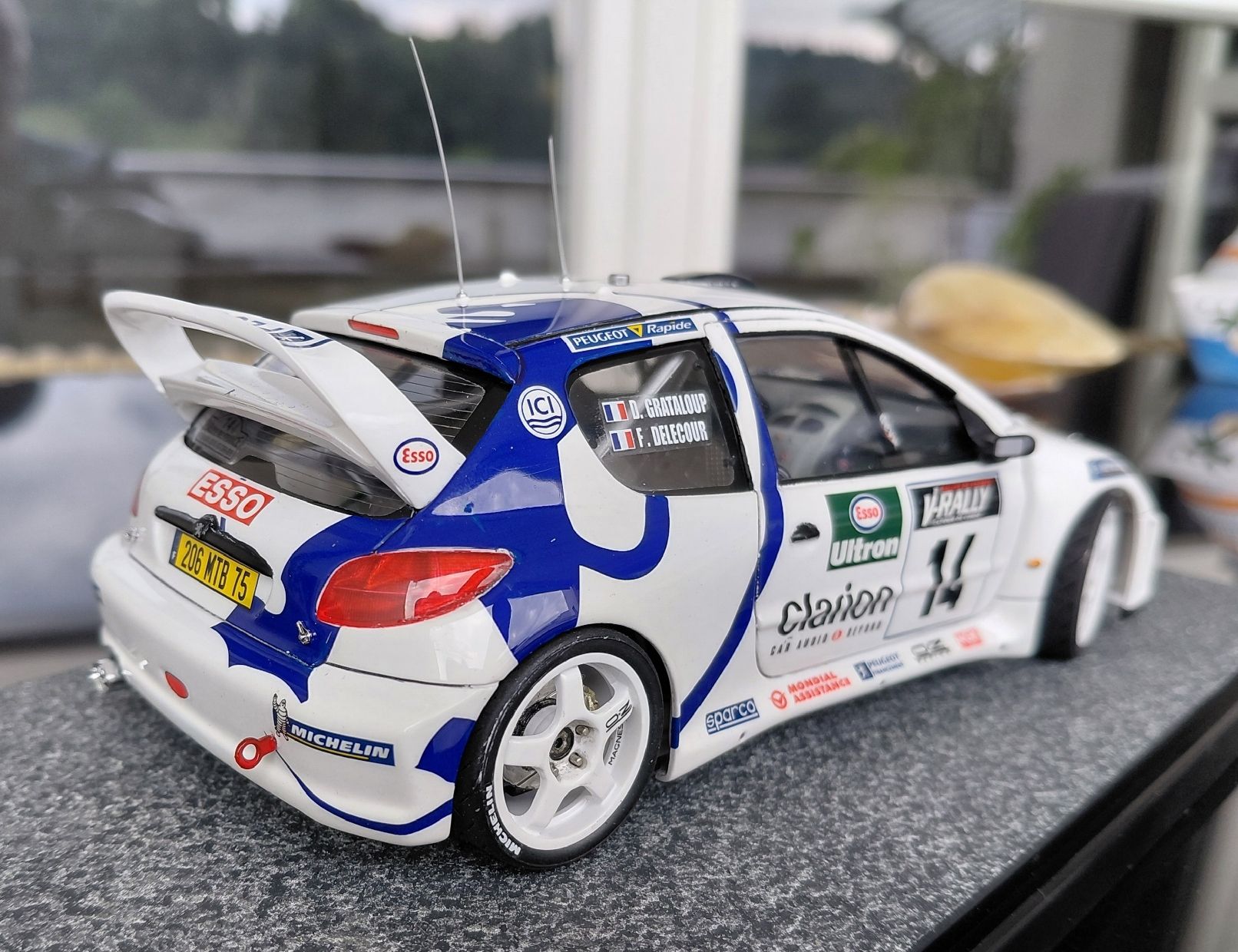 Tamiya Modellini d'auto: Peugeot 206 WRC – Nuovo (secondo la descrizione) da Bottenwil venduto da Toyscout 1