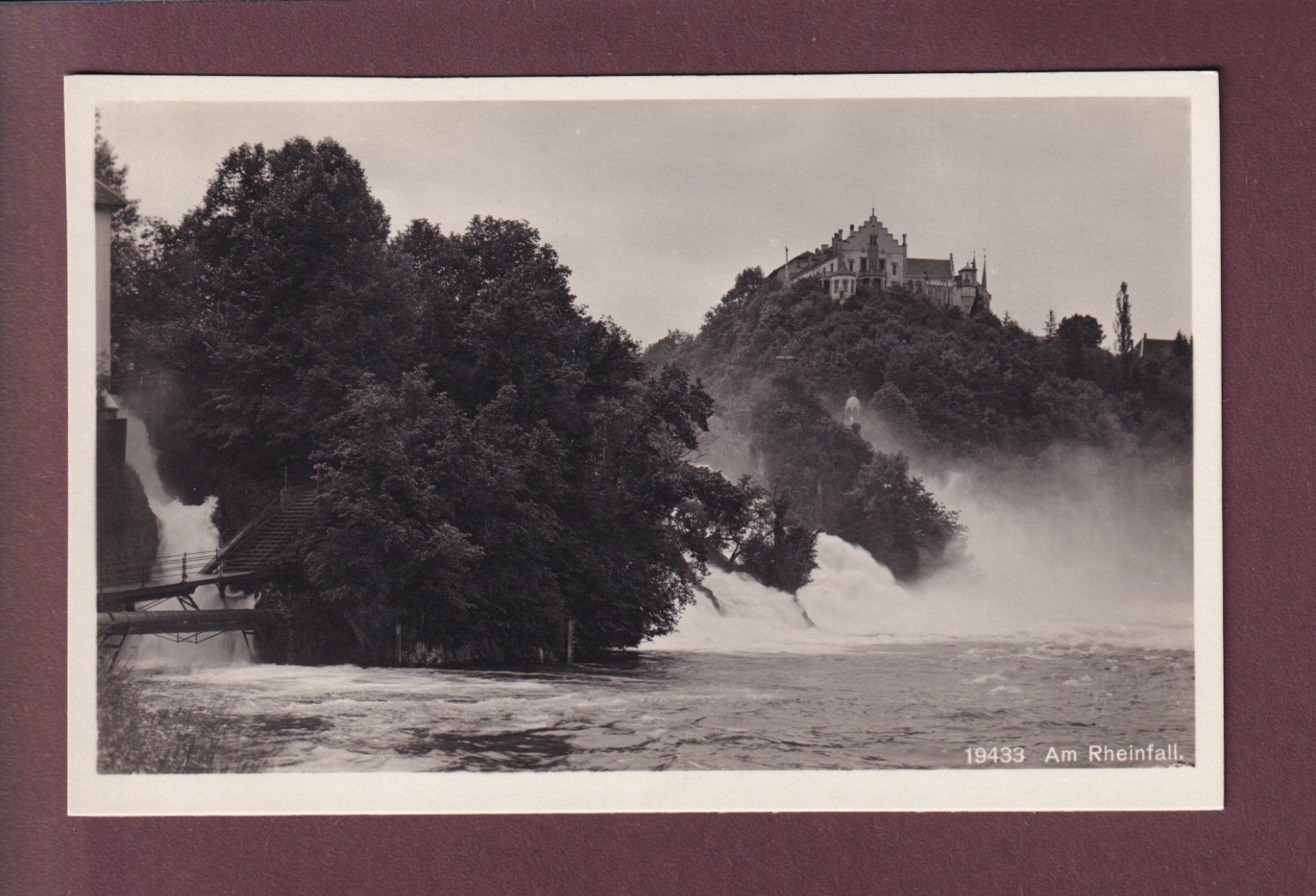 Cartoline postali: Am RHEINFALL – Usato da Pully venduto da nicecards