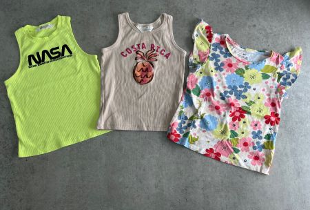 Kleiderpaket 3 Shirts Gr. 122/128