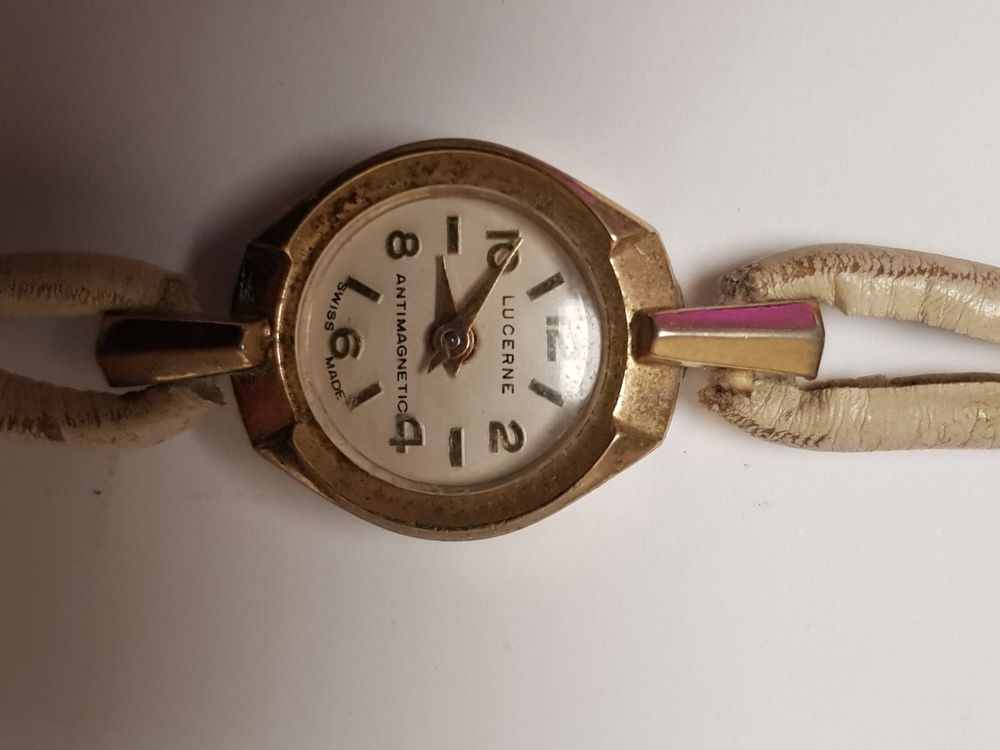Montre Mecanique Ancienne Femme À VENDRE! - FR