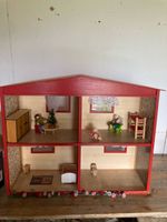 Puppenhaus aus Holz