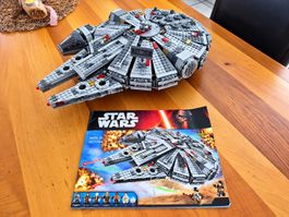 Millennium Falcon Modell 77004 – komplett mit allen Figuren