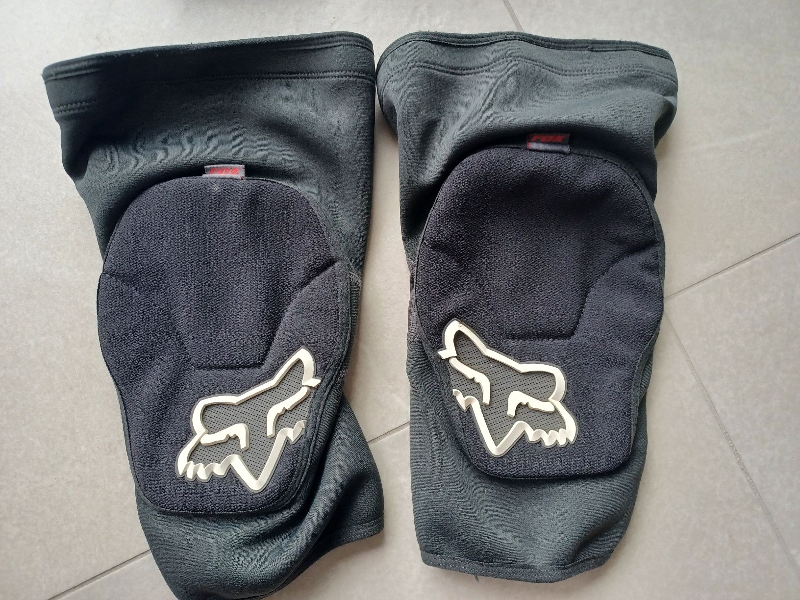 Fox Protections: Ginocchiere e paragomiti MTB Fox – D'occasion à Cadro par kar_n67g 1
