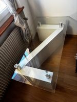 Table basse design en verre blanc