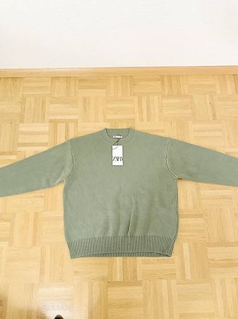 Zara Pullover