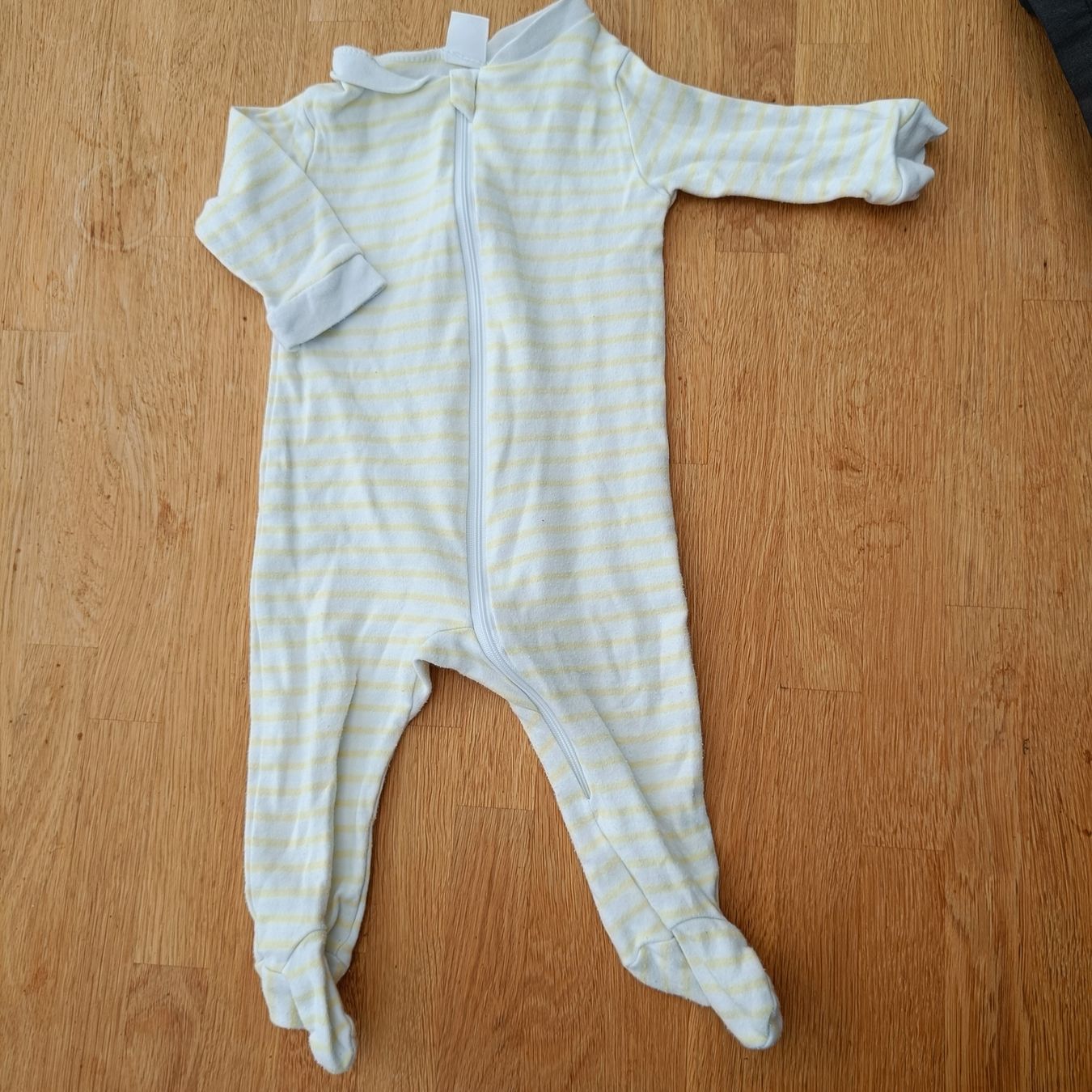 Pigiama & Simili: Pyjama Grösse 62 – Usato da Jaberg venduto da urig17.