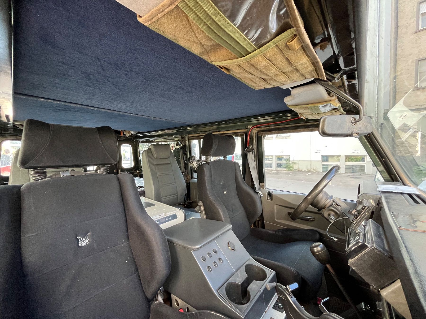 Land Rover Automobili: Land Rover Defender Reisemobil – Usato da Zürich venduto da fabiobuerge 3