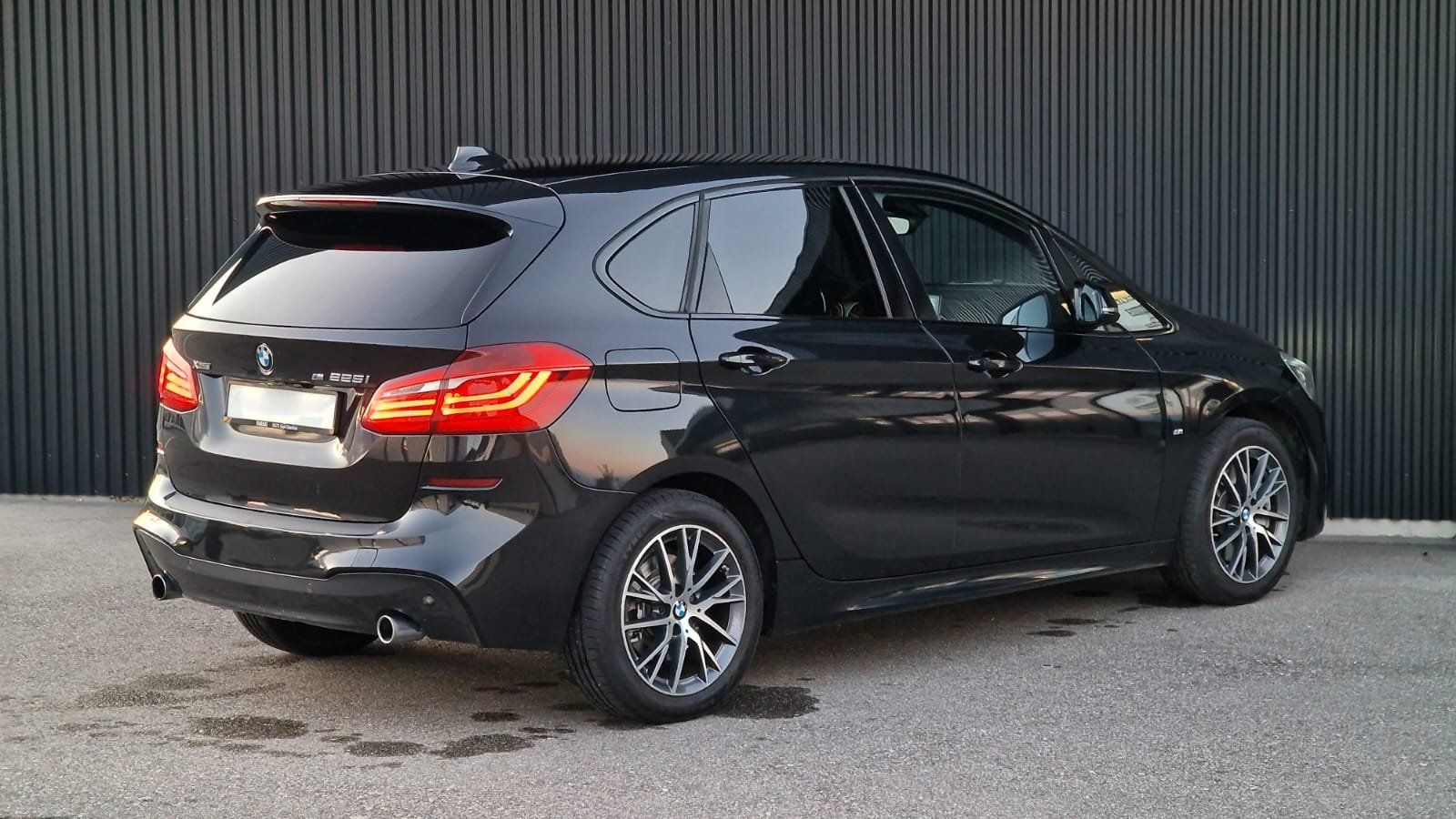 BMW Autos: BMW 225i xDrive Active Tourer M Paket – Gebraucht aus Steinhausen von surfero 1