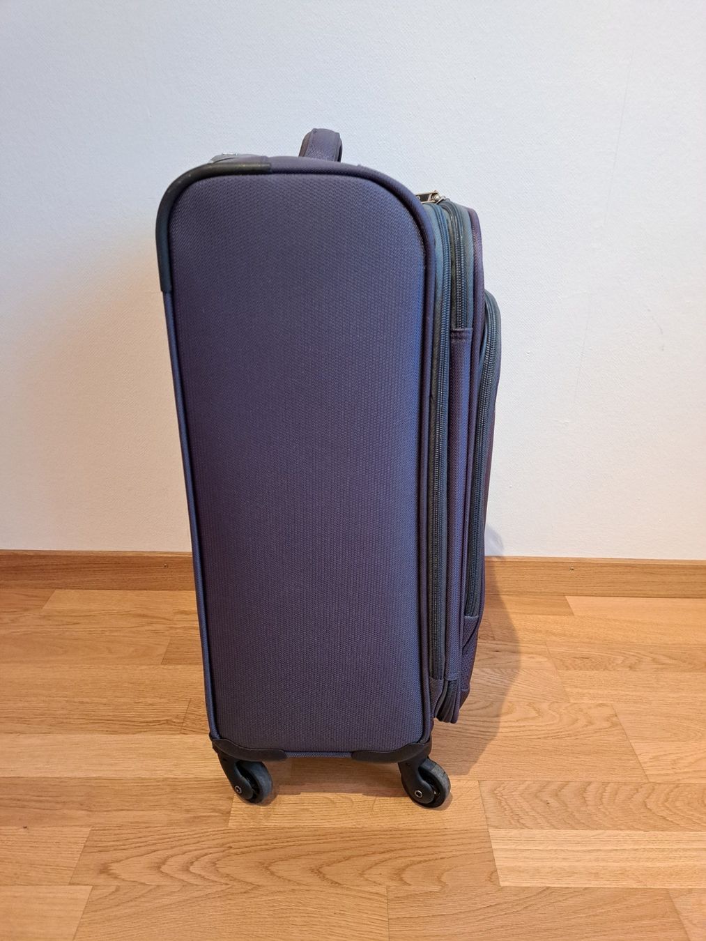 Samsonite Valises de voyage: Koffer Samsonite Carry-On Luggage – D'occasion à Männedorf par ste_9lfs 6