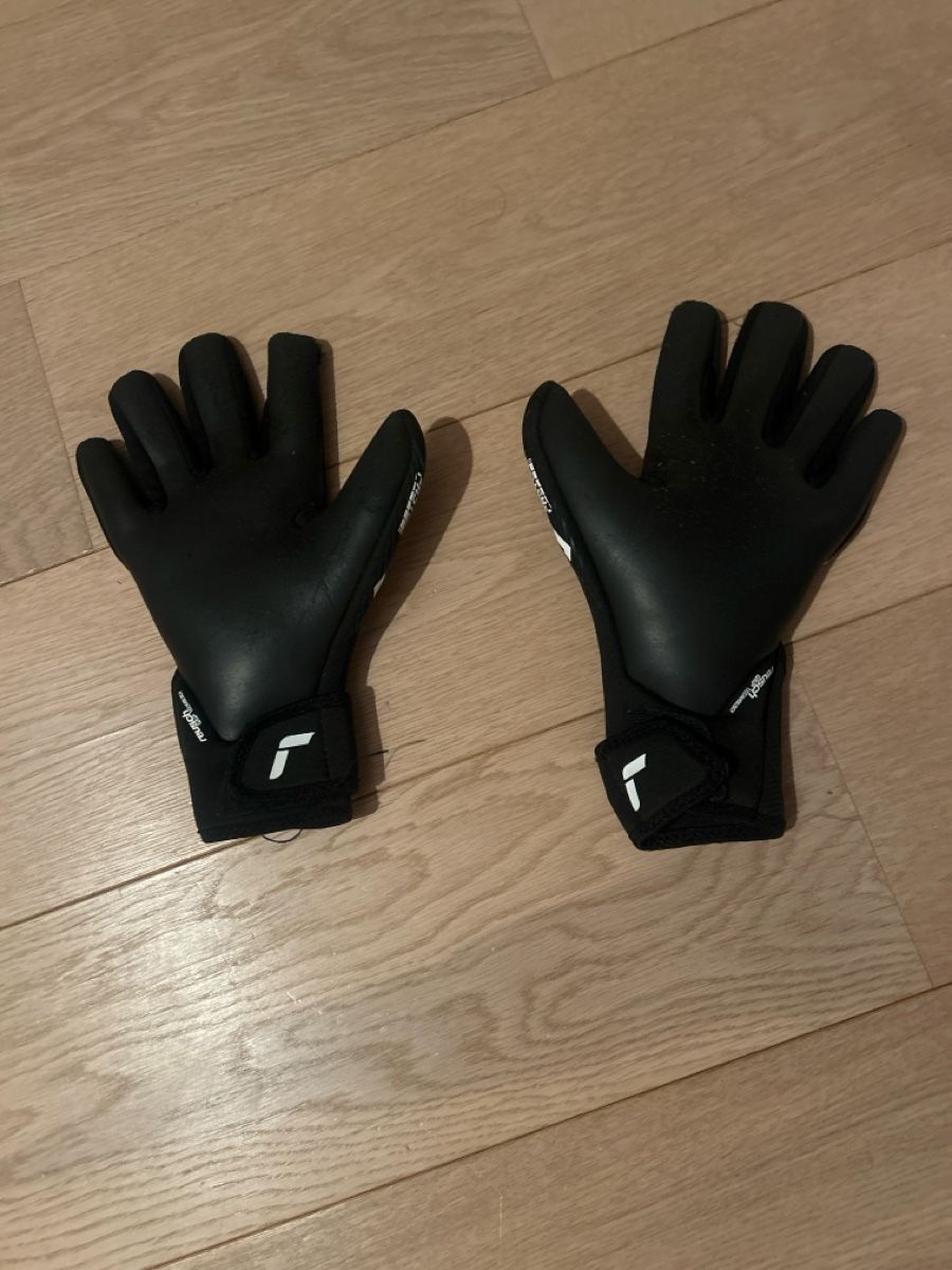Guanti & manicotti: Neue Reusch Torwarthandschuhe  – Nuovo (secondo la descrizione) da Samstagern venduto da mini22 1