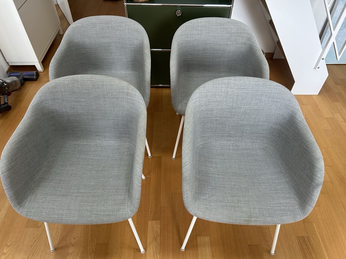 Chaises: 4 Schalen Stühle – D'occasion à Zollikon par sar_k52s