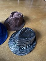 Hüte Glitzer 2 st neu 