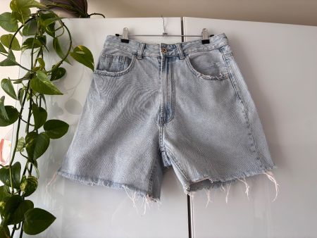 STRADIVARIOUS Denim Shorts Gr. 40