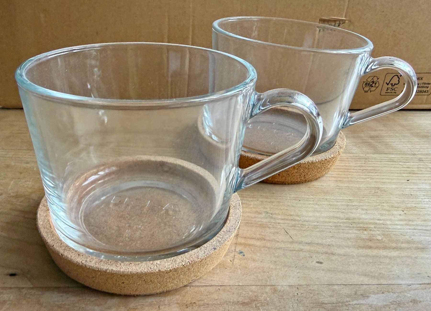 Ikea Tassen: Teetassen mit Korkuntersatz – Gebraucht aus Richterswil von Nathan_adler