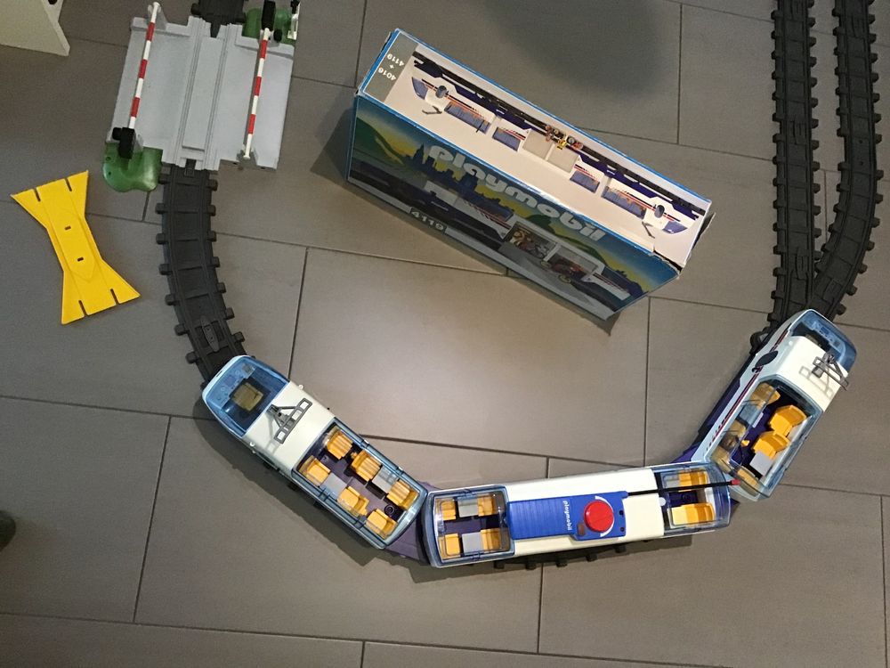Playmobil Train De Voyageurs RC Set 4011 - Écartement G - Superbe état