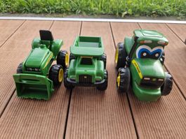 3 Fahrzeuge / Traktoren John Deere (Junior)