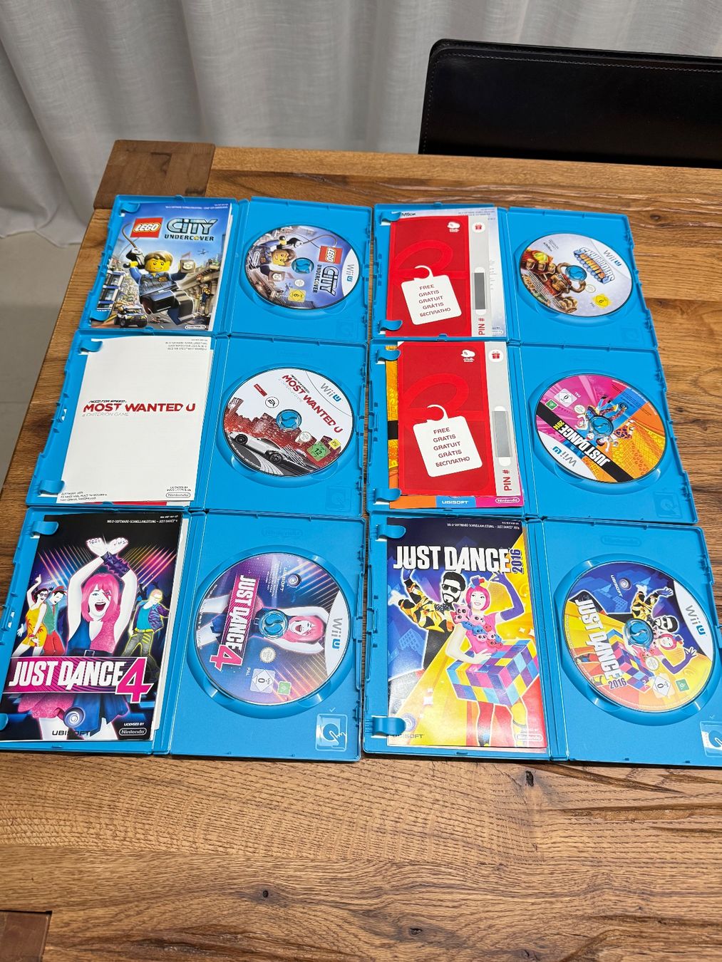 Nintendo Consoles: Nintendo Wii U 32GB mit 2 Pro Controller und Spielen – D'occasion à Wollerau par qua_hw62 7