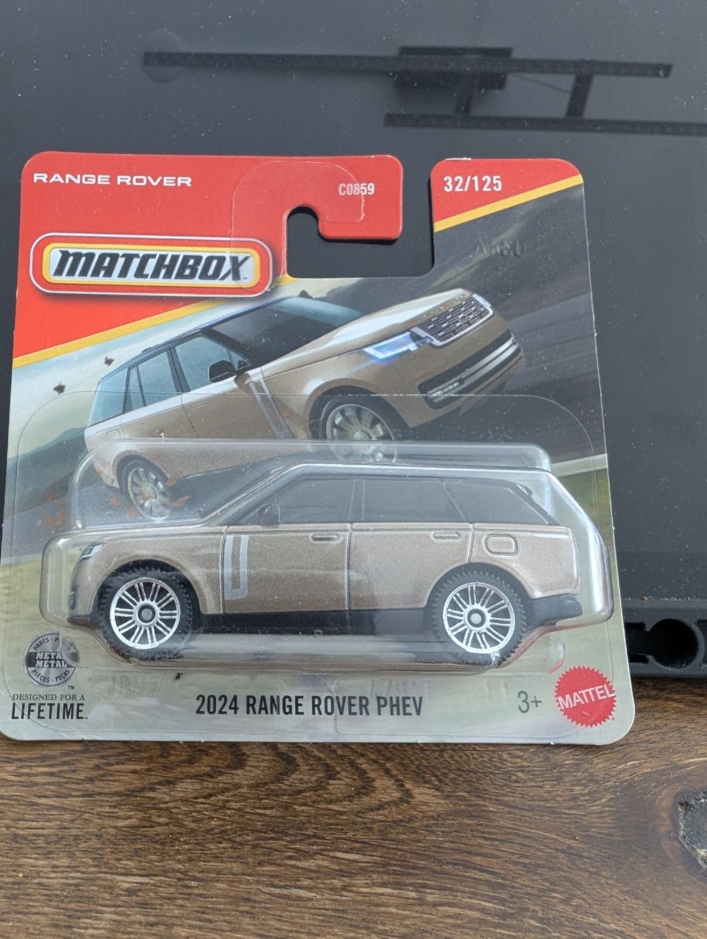 Matchbox Modellini d'auto: Matchbox 2024 Range Rover PHEV Neuware im Blister – Nuovo e nell'imballaggio originale da Davos-Platz venduto da v2cat