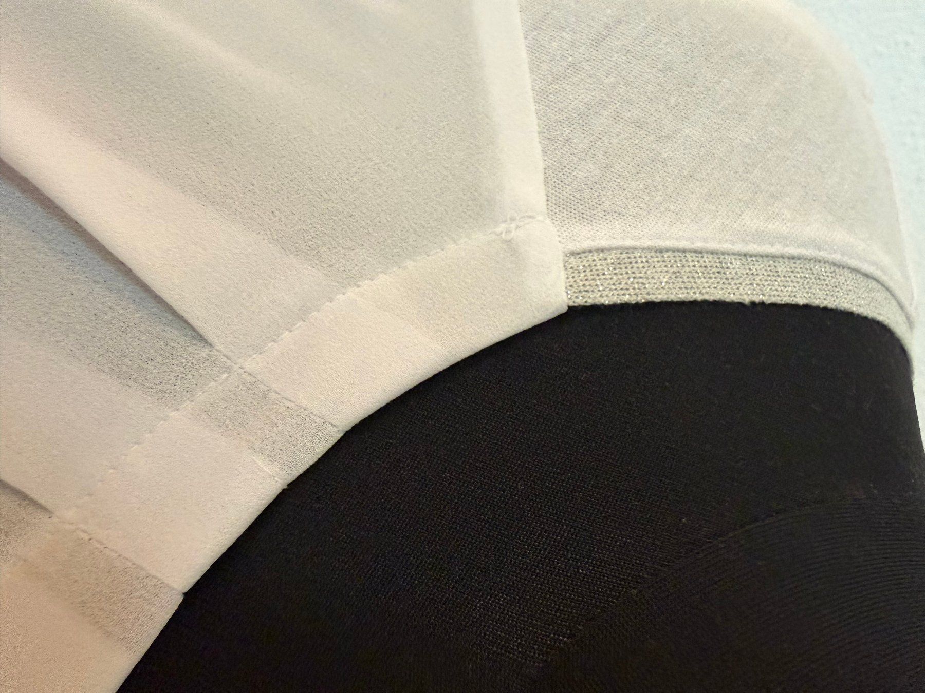 Airfield Tops: Top von AIRFIELD (L) – Gebraucht aus Adliswil von duwidu 3