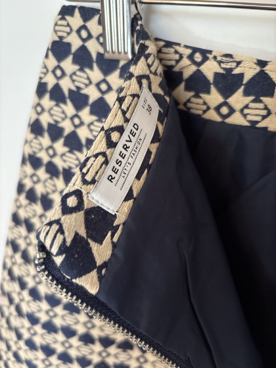Gonne: Womens Geometric Pattern Mini Skirt - new! – Nuovo (secondo la descrizione) da Regensdorf venduto da heg_h8cq 2