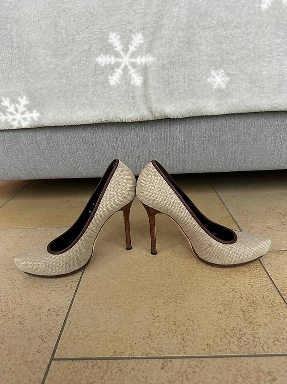 Gucci Scarpe da donna: LIMITED EDITION GUCCI SCHUHE gr38 – Usato da Aeschi SO venduto da Oceana.Indigo 2