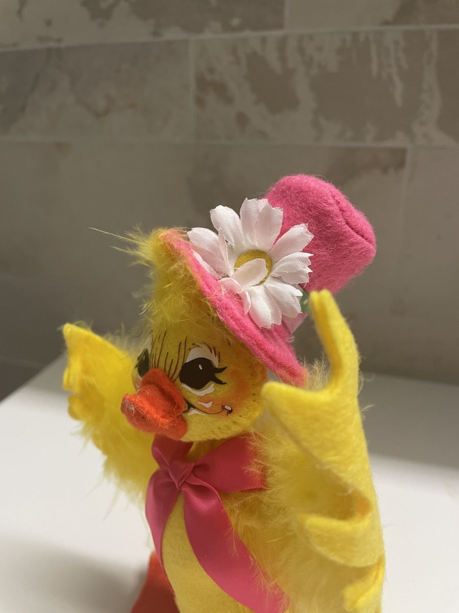 Statuette: Cute Annalee Handmade Spring Duck Figurine – Nuovo (secondo la descrizione) da Buttikon SZ venduto da trzurigo 1