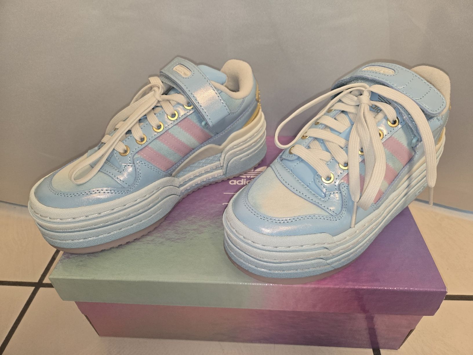 Adidas Scarpe da donna: Adidas Disney Triple Platform Low Gr.36 NEU! – Nuovo e nell'imballaggio originale da Höri venduto da Mai_L 4