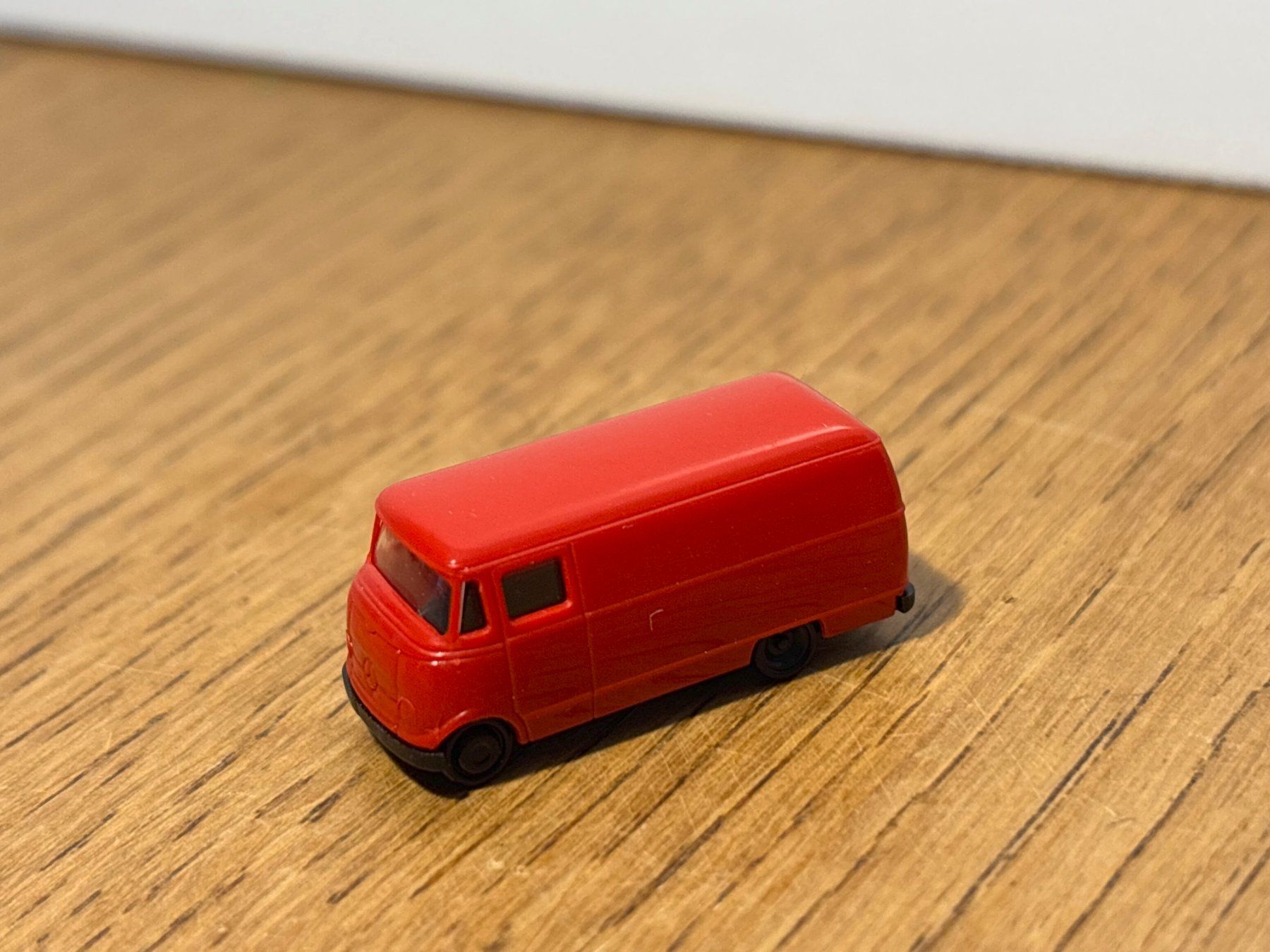 Modellini di ferrovie: M0879: VW Bus  (Spur N) – Usato da Birsfelden venduto da Birs_25 1