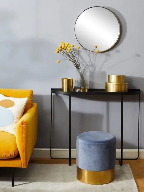 Sofas: Gelbes Designer Samt-Sofa – Gebraucht aus Zürich von sarah_a6 1