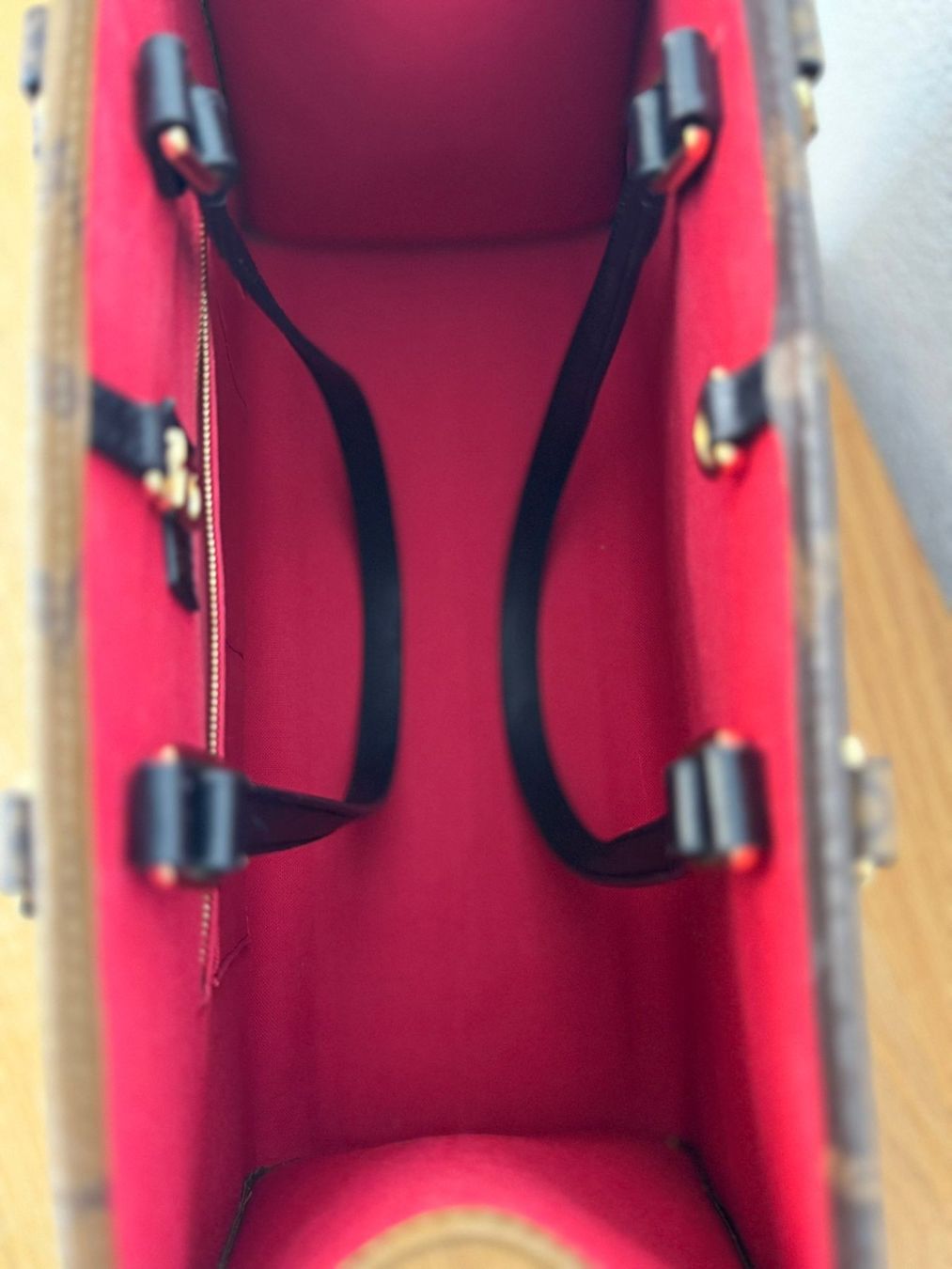 Louis Vuitton Borse da donna: Louis Vuitton OnTheGo MM – Nuovo (secondo la descrizione) da Oensingen venduto da TheBaggyClub 5