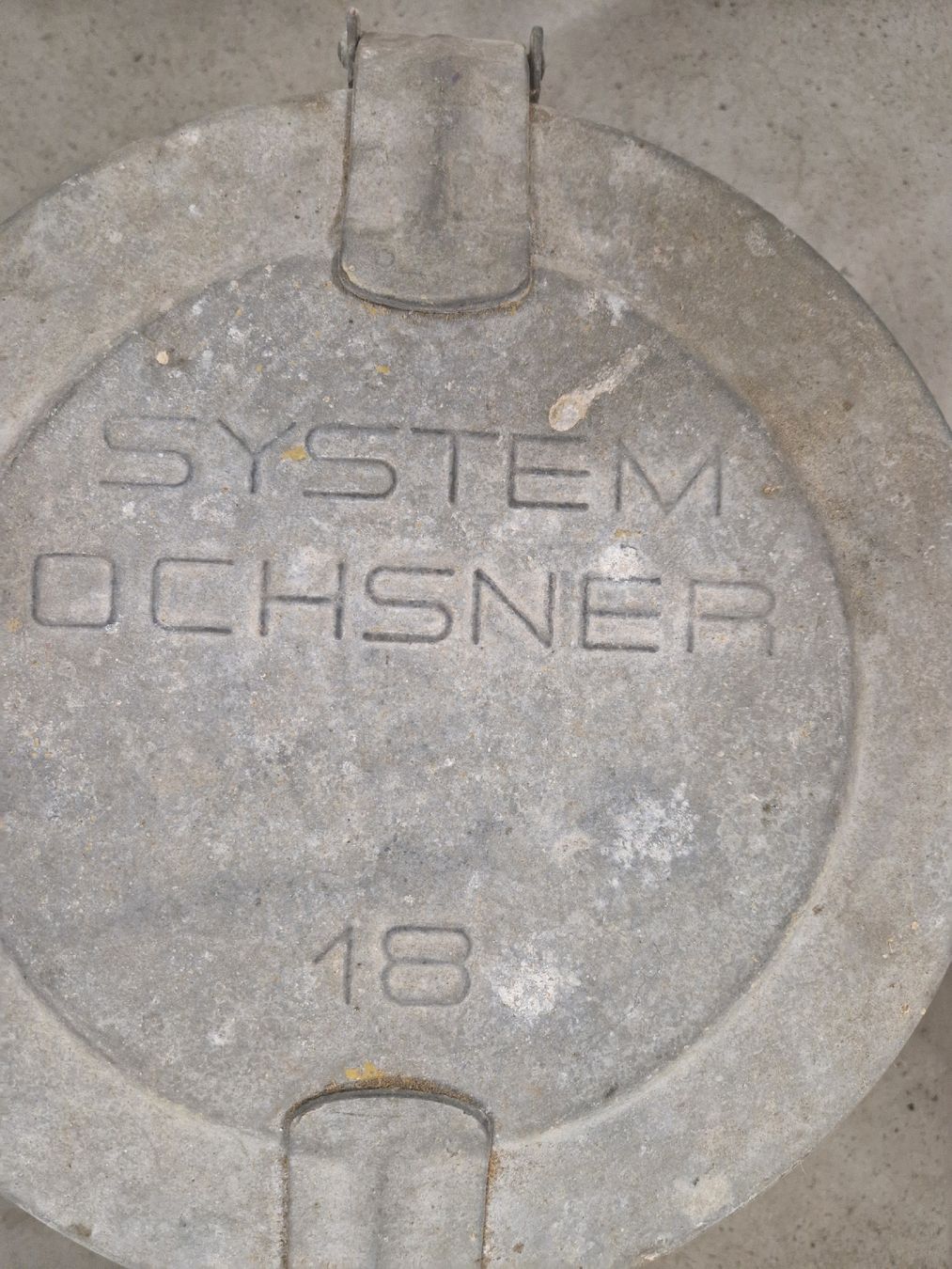 Ochsner Cestini per rifiuti: OCHSNER Kübel 18 Liter mit Deckel gebraucht – Usato da Mörigen venduto da Clio111 5