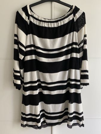 Sommerliches Kleid mit Streifenmuster von Twinset, Grösse M