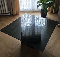 Couchtisch Glasplatte Holzsockel gebraucht 90x90cm
