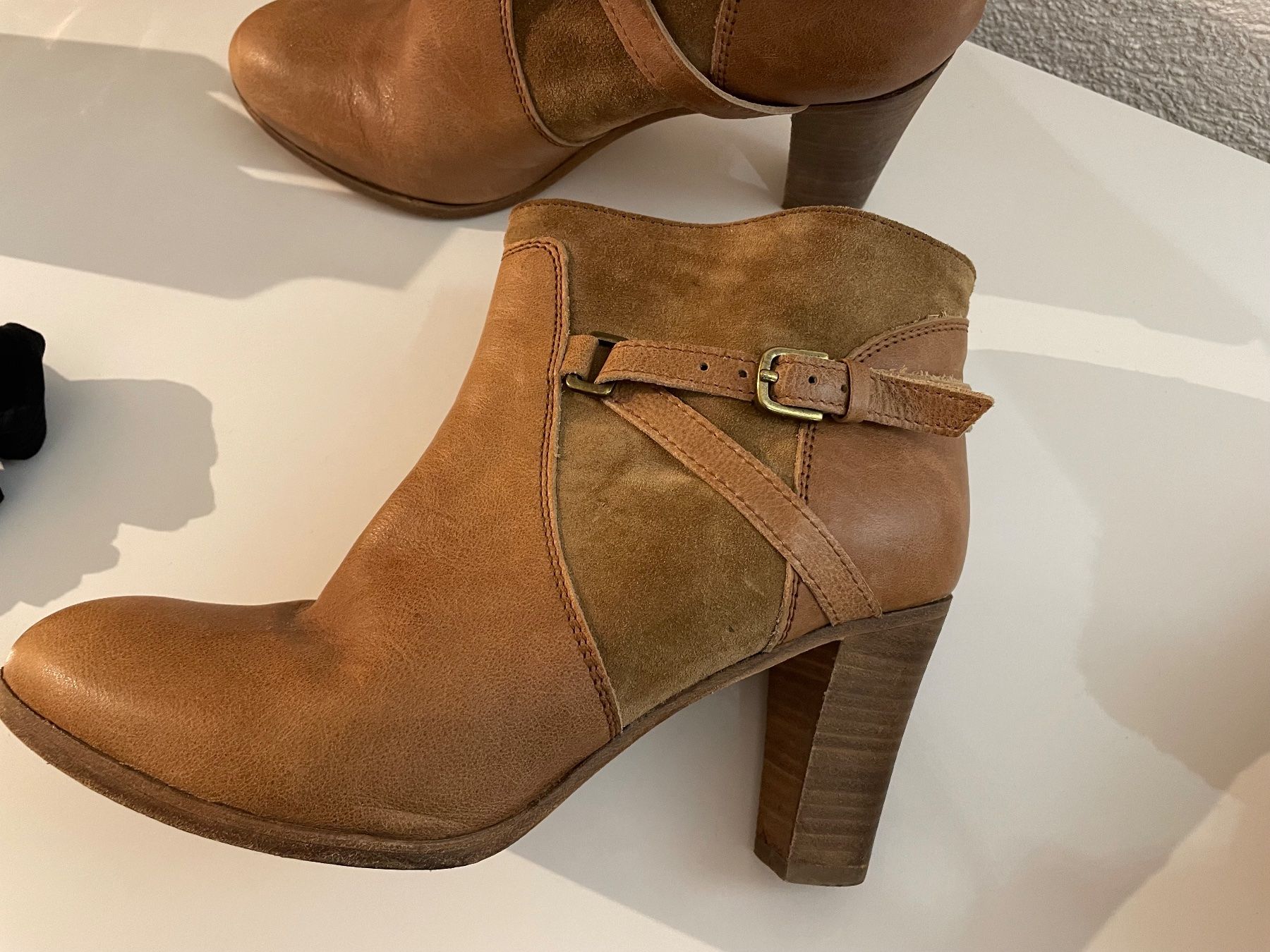 Scarpe da donna: Schuhe – Usato da Seon venduto da neurolenz 3