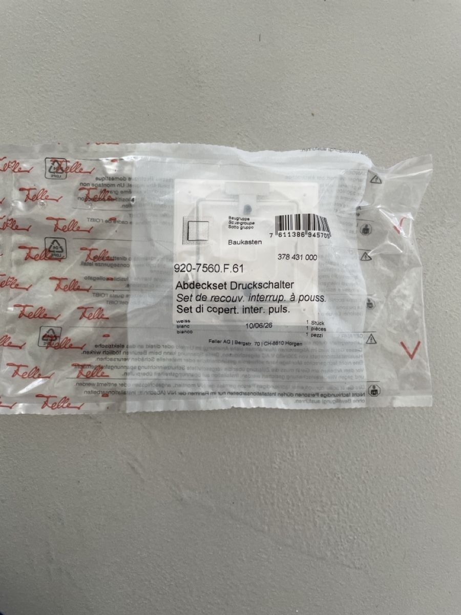 Feller Interrupteurs: Feller Abdeckset Druckschalter weiss – Neuf avec emballage d'origine à Uerikon par Sailfd 1
