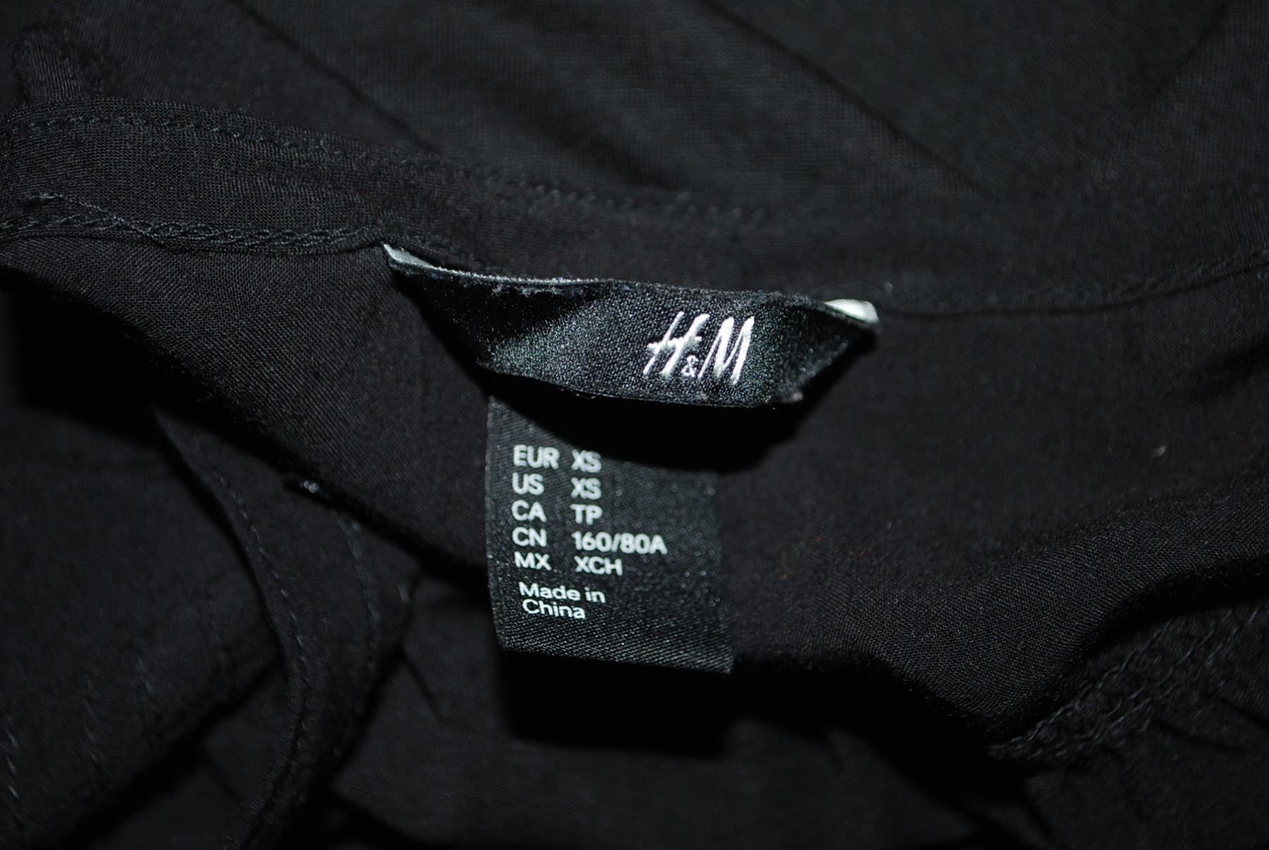 H&M Top: Pull H&M   Taille/Grosse XS – Usato da Cossonay-ville venduto da Super-Price-Quality 8