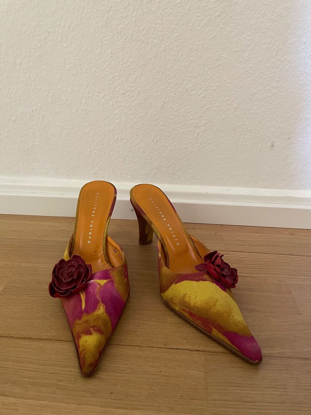 Damenschuhe: farbige Absatzschuhe, Grösse 38 – Gebraucht aus Basel von kra_w6mq 2