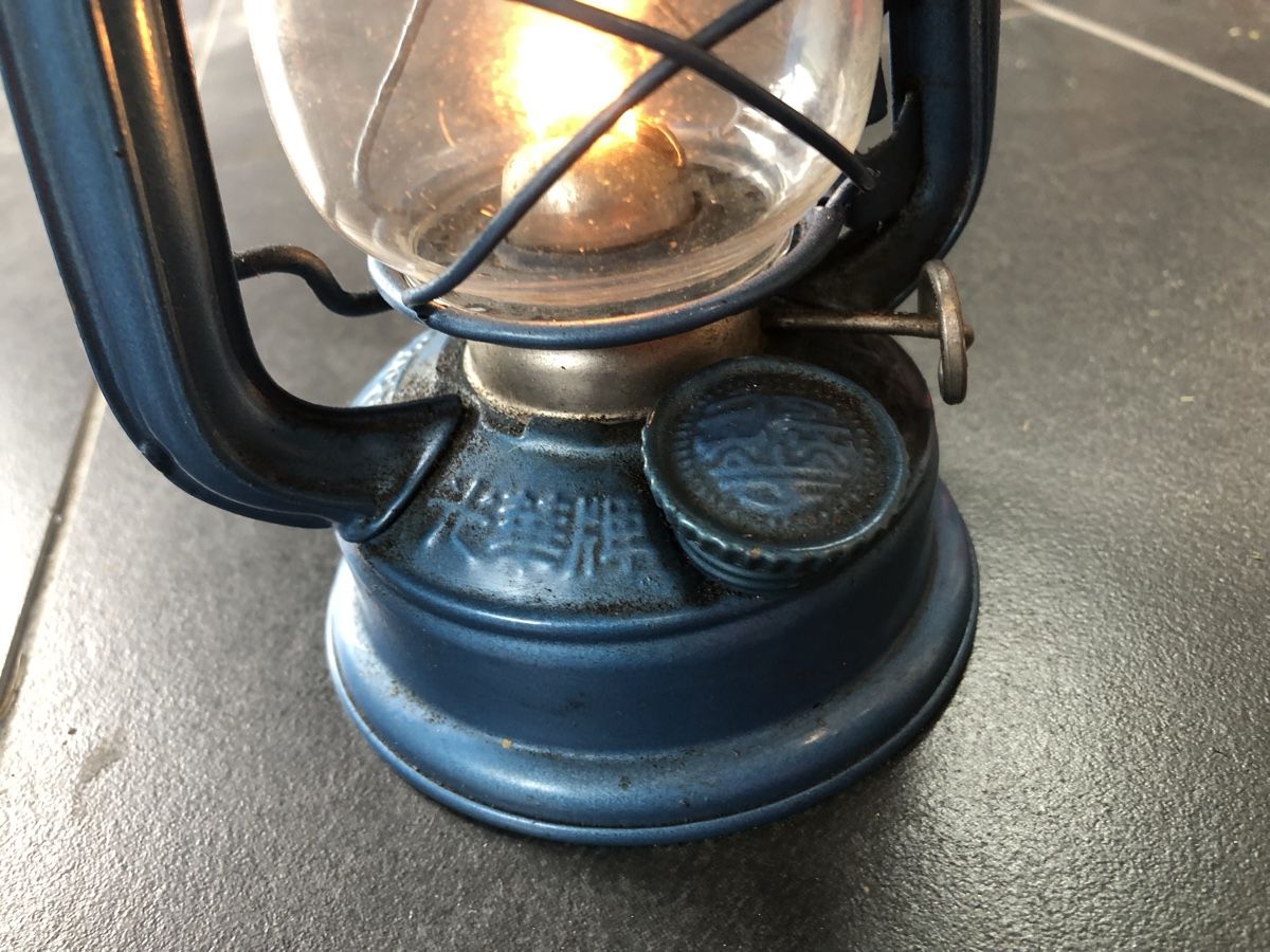 Lampade & Luci: Sturmlaterne klein Blau – Usato da Reisiswil venduto da uleibundgut 2