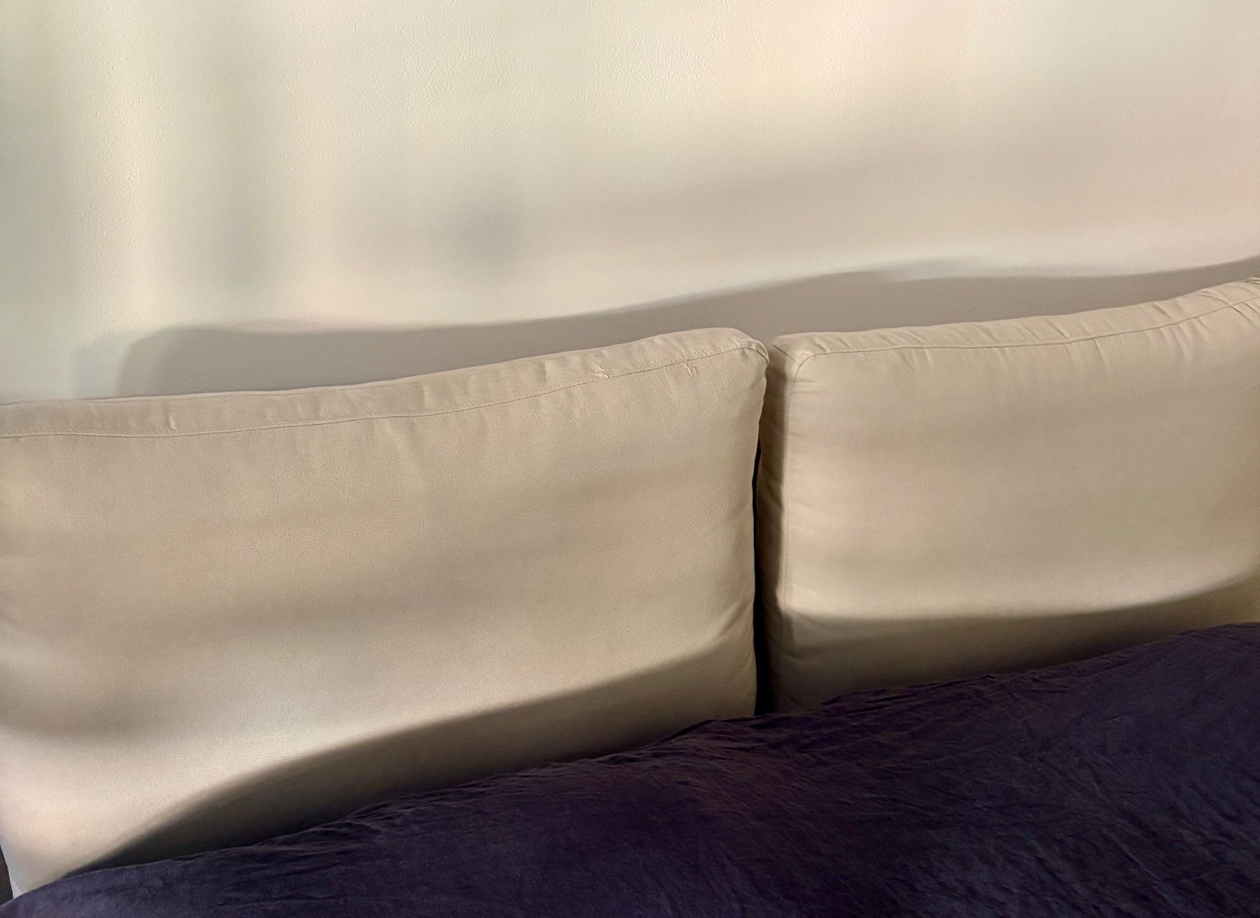 Beliani Betten: Bett mit Lattenrost Chenillegewebe 180 x 200 cm Hellbeige – Gebraucht aus Zürich von Schego881 3