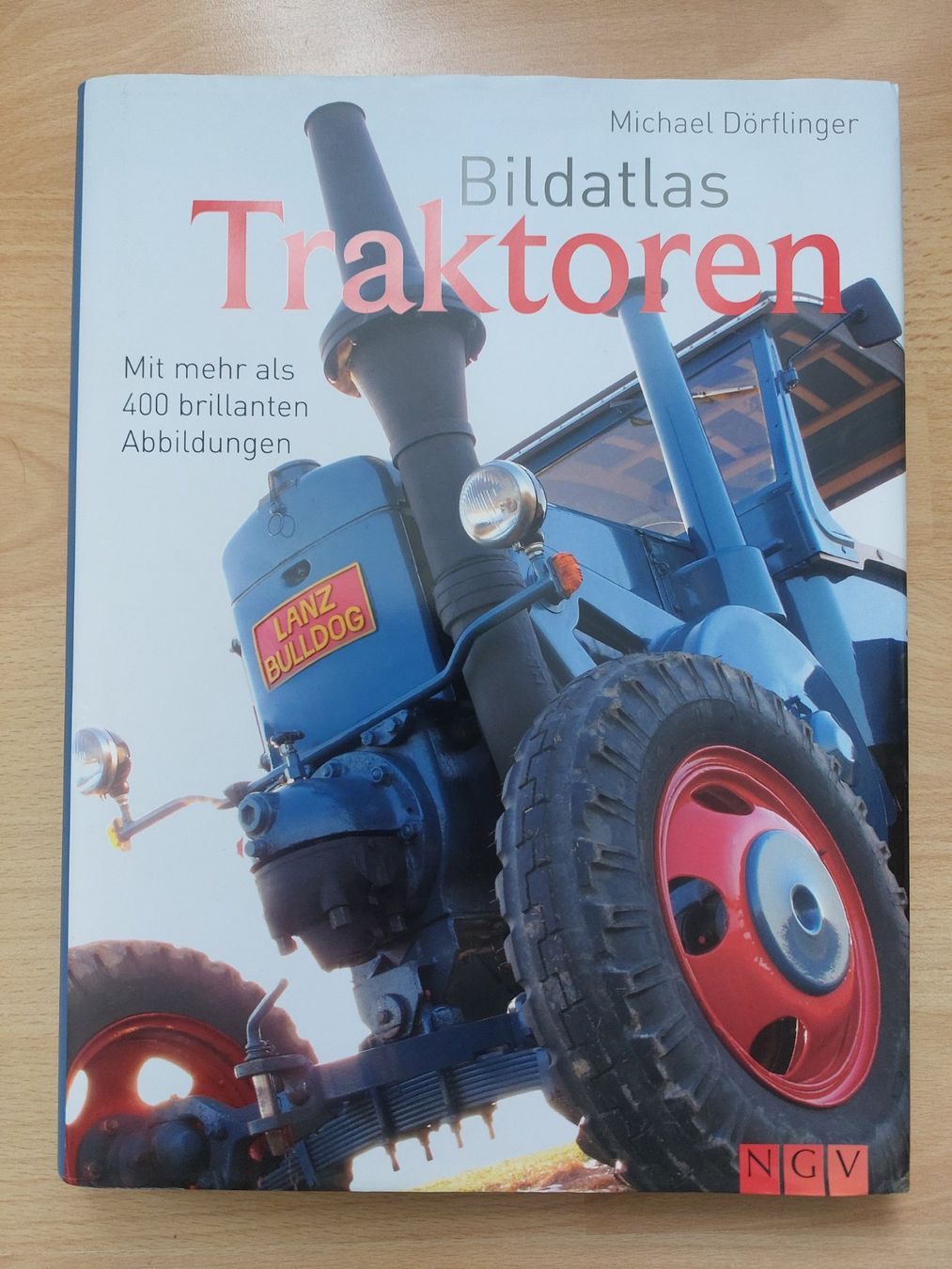 Libri: Bildatlas Traktoren – Usato da Doppleschwand venduto da rban