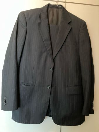 Completo uomo nero tg.46 Andrea Bertani