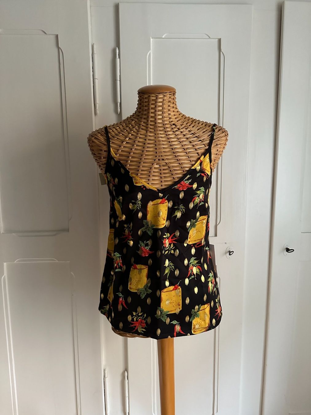 Tops: NEVER FULLY DRESSED - Top gemustert 34 (neu) – Neu und originalverpackt aus Zürich von Diazaio