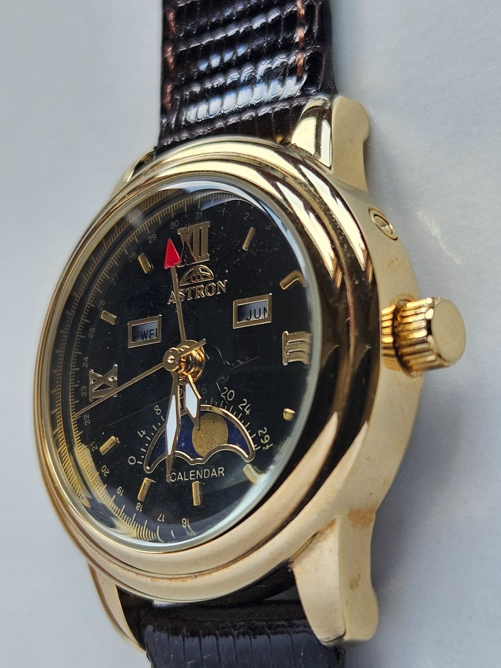 Uhren: 453 Astron Triple Date Mondphasen Quartz – Gebraucht aus Berikon von mmm21 2